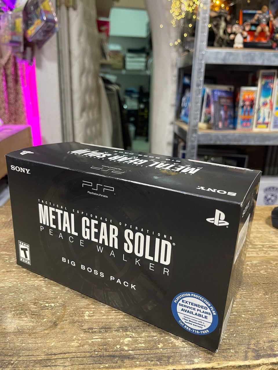 Console sony psp Metal Gear peace walker brand new