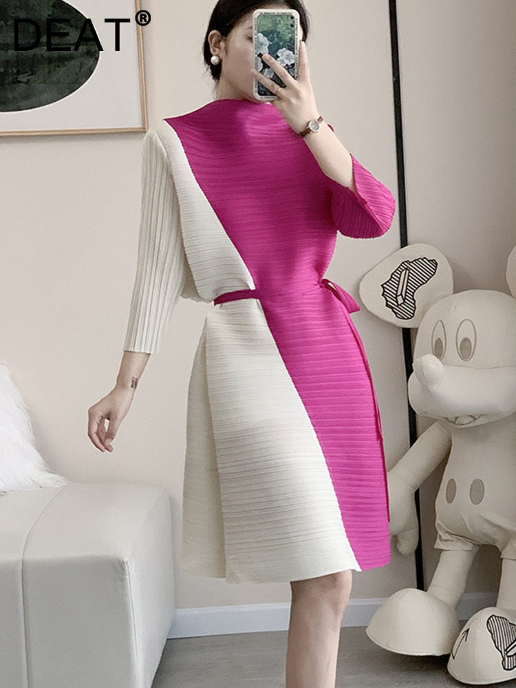 Curvy mid-length dress for women